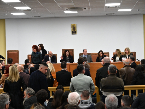 Τέμπη: Αλλαγή αίθουσας ζητούν δικηγόροι ...