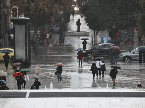 Καιρός Πάσχα: Βροχές από τη Μεγάλη Πέμπτ...