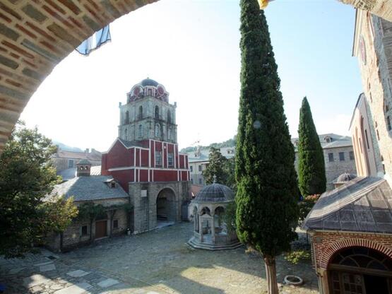 Λέκκας για Άγιο Όρος: Επιστημονικός γρίφ...