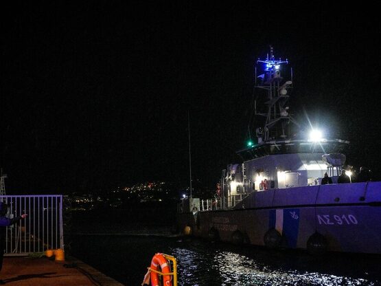 Προσάραξη θαλαμηγού ανοιχτά της Ελαφονήσ...