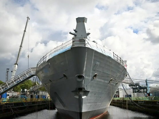 Η Βρετανία στέλνει στην Κύπρο αντιτορπιλ...