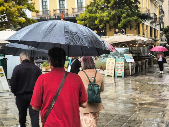 Καιρός: «Νέος κύκλος ισχυρών καταιγίδων ...