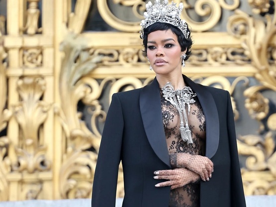 Παρίσι: H ασύλληπτη couture Schiaparelli...